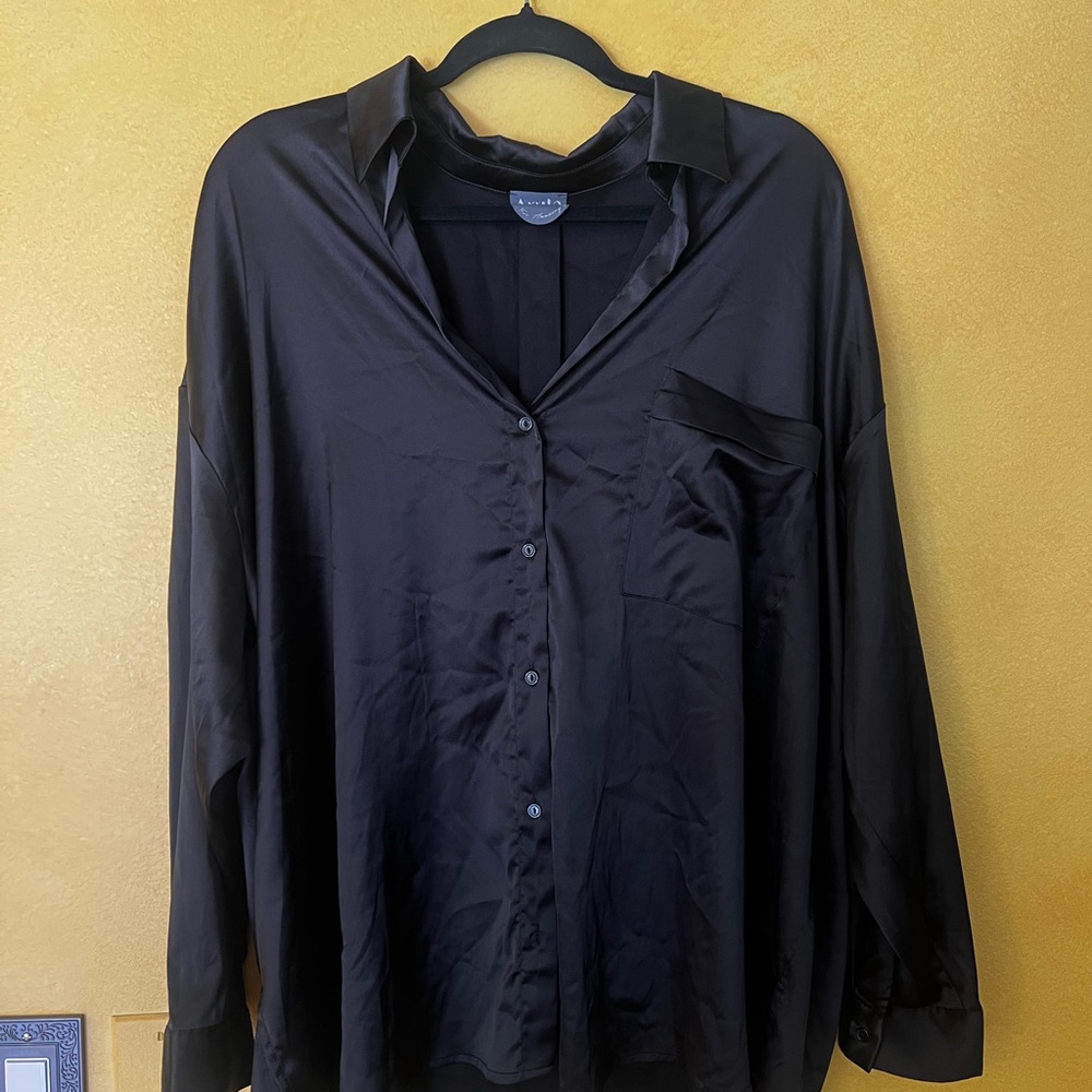 ARULA Black Satin Button Down Shirt